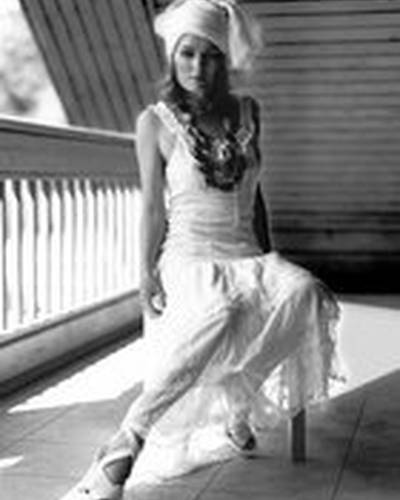 Виктория Толстоганова фото