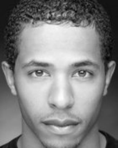 Аквели Роач фото