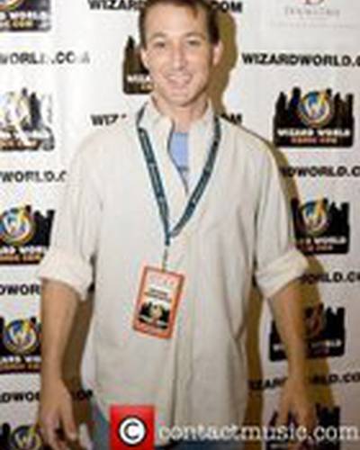 Майкл Кенуорти фото