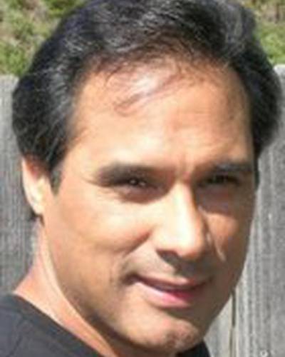 Тони Р. Велла фото