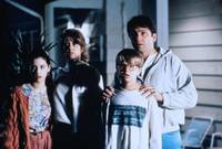 Кадр Оставайтесь с нами