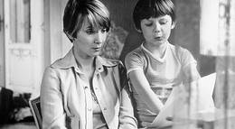 Кадр из фильма "Встреча в июле" - 1