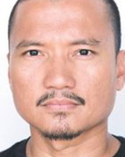 Джон Джон Брионес фото