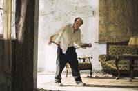 Кадр Мужчины и куры