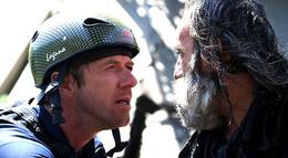 Кадр из фильма "На свой страх и риск" - 2