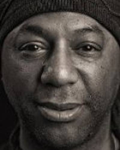 Бузи Би фото