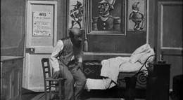 Кадр из фильма "Заколдованная гостиница" - 2