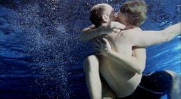 Кадр из фильма "Мир, я тебя люблю" - 2