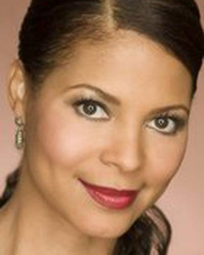 Рене Джонс фото