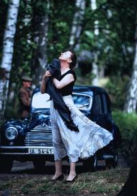 Кадр Прощание – Прошедшее лето Брехта