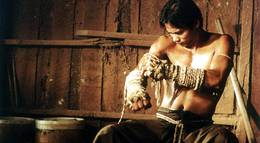 Кадр из фильма "Онг Бак" - 2