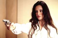 Кадр Незаконное вторжение