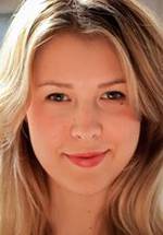 Жюстин Пристли фото