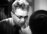 Кадр Парень из нашего города