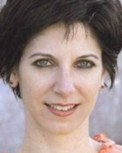 Stephanie Manglaras фото