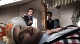 Кадр из фильма "Вдребезги" - 1