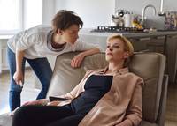 Кадр Женщина в зеркале