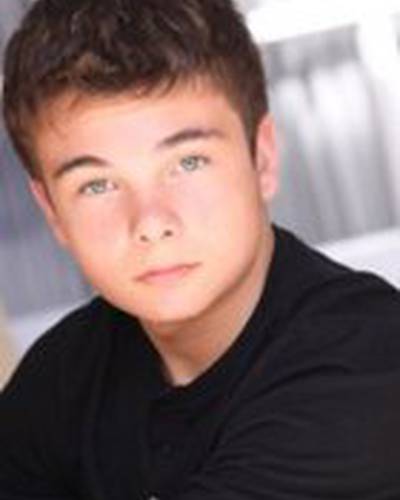 Ной Мэтьюз фото