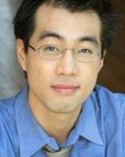 Альберт Дж. Вонг фото