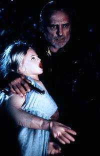 Кадр На берегу реки