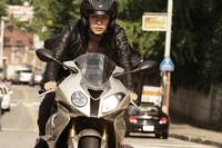 Кадр Срочная доставка