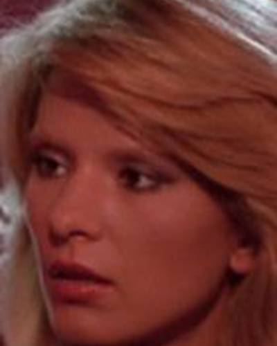 Эмилия Кроу фото