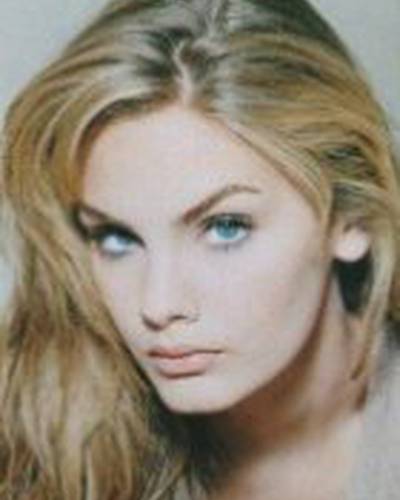 Келли Стюарт фото