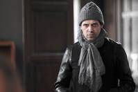 Кадр Она его обожает