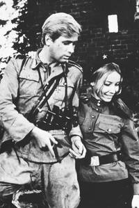 Кадр Четыре танкиста и собака