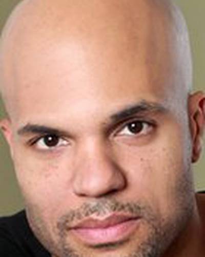 Гэвин-Кейт Умех фото