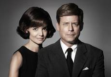 Кэти Холмс вернется к роли Жаклин Кеннеди