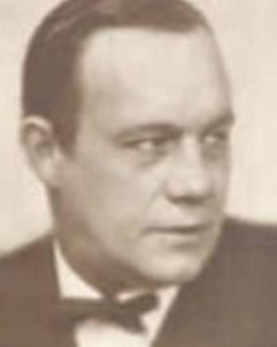 Макс Максимилиан фото