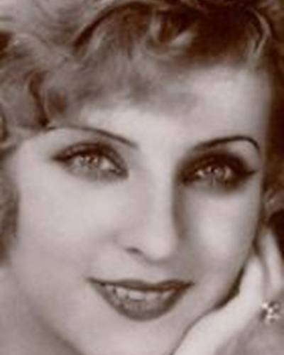 Колетт Дарфейль фото