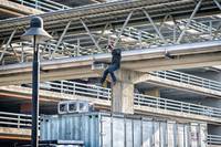 Кадр Работорговля