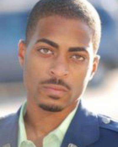 Уильям Джайнес фото