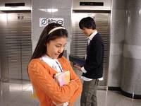 Кадр Длинноногий дядюшка