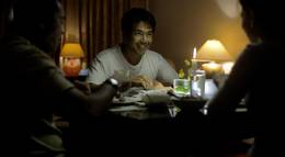 Кадр из фильма "Метрополитен Манила" - 2