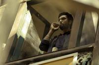 Кадр Раман Рагхав 2.0