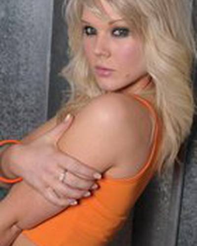 Виктория Лонгли фото