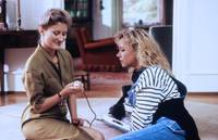 Кадр Один среди женщин