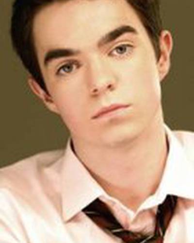 Оуэн Кэвэна фото