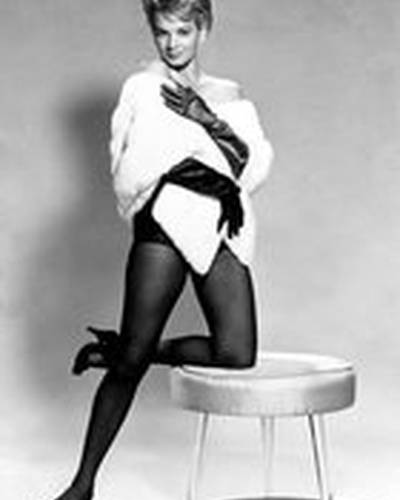 Энджи Дикинсон фото