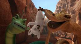 Кадр из фильма "Пушистые против Зубастых" - 1