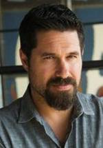 Дерек Е. Йохансен фото