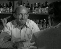 Кадр Стучись в любую дверь