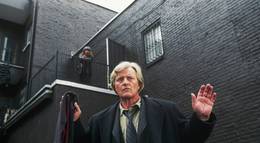 Кадр из фильма "Бешеная" - 2