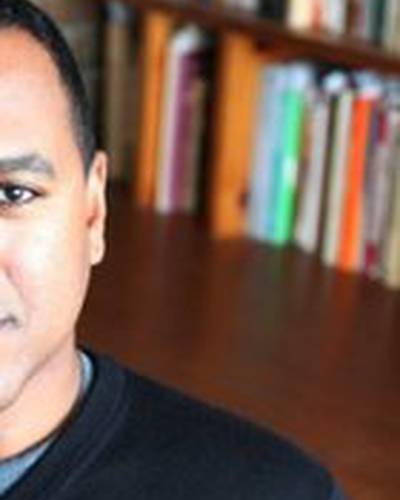 Майкл Д. Олмос фото