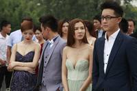 Кадр Туз в рукаве