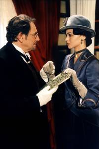 Кадр Восковая маска