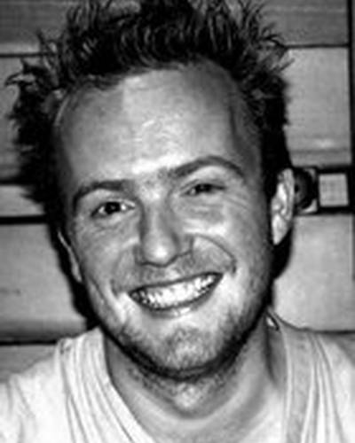 Кристиан Хенсон фото